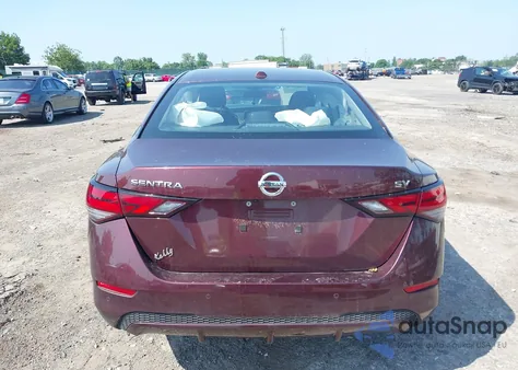 2021 Nissan Sentra Sv Xtronic Cvt z USA, uszkodzony, nr VIN 3N1AB8CV1MY277940